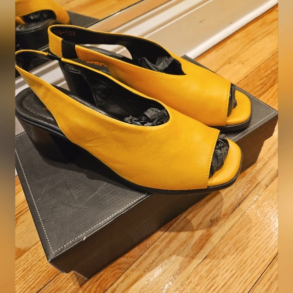 Dr.Derem shoes - Picture 3 of 6